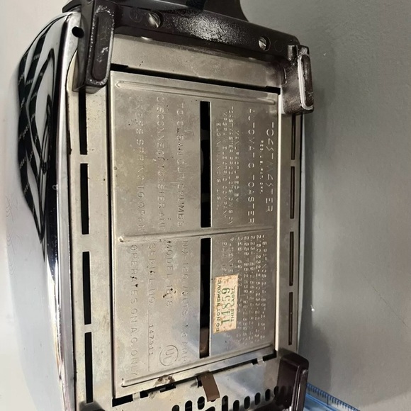 Vintage Antique MCM Toastmaster 1B18 Toaster circa 1953 Super Compact & Unique - Picture 4 of 4